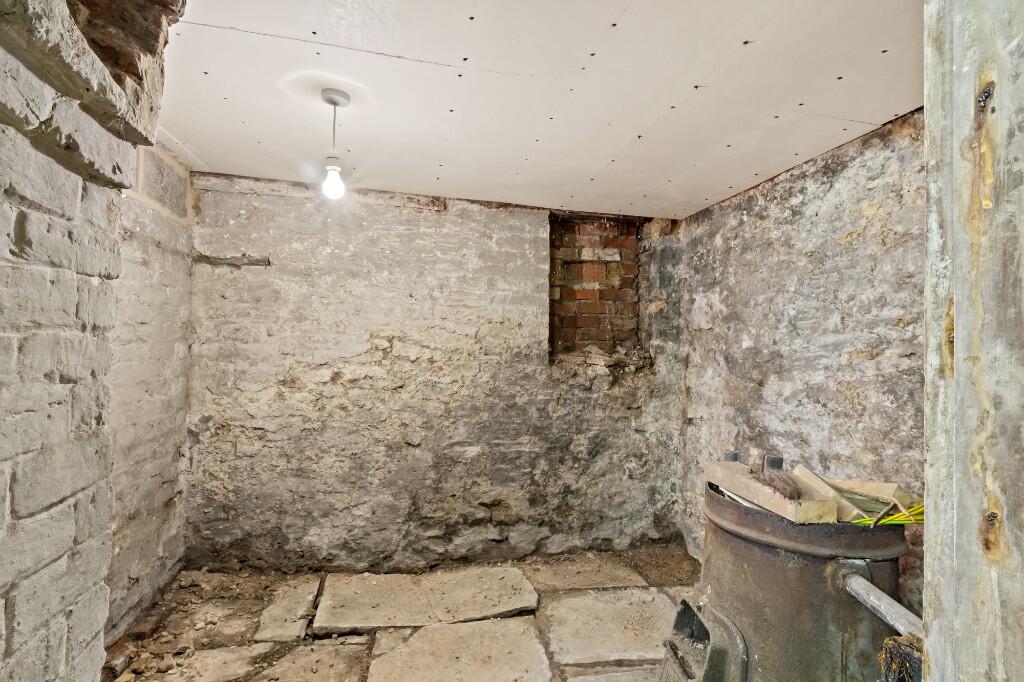 Additional image 8 of Market Place, Wincanton, Somerset, BA9 9LP