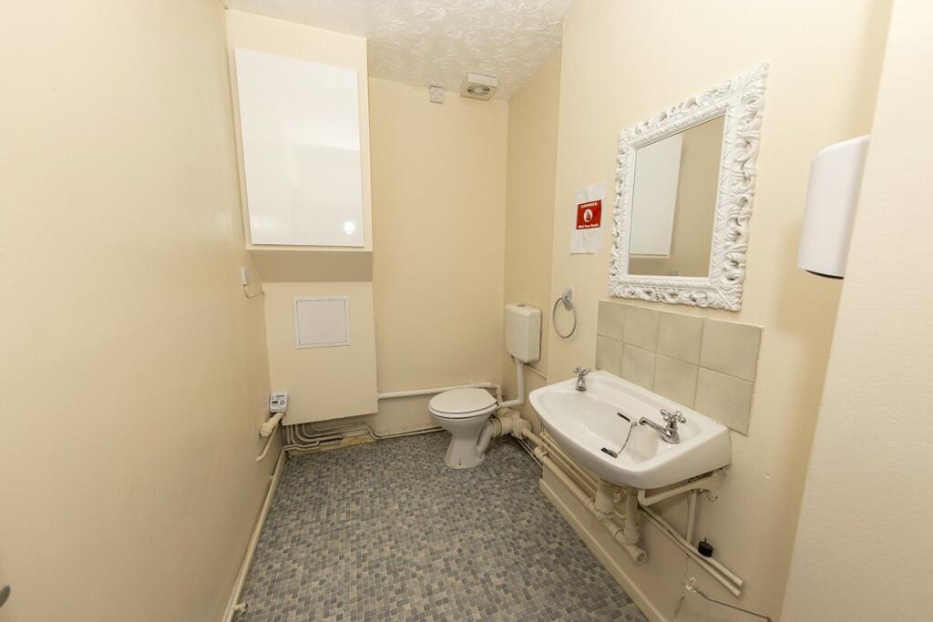 Additional image 11 of Causeway Green Road, Oldbury, West Midlands, B68