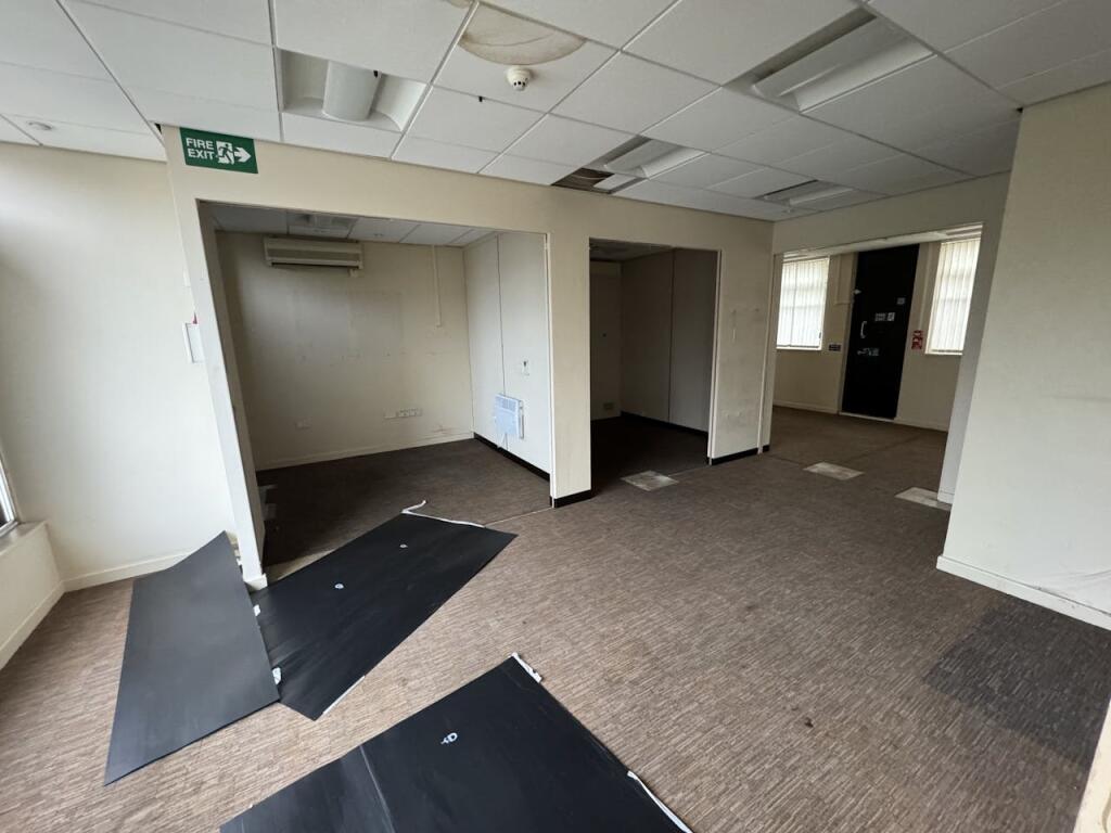 Additional image 5 of 1-1a Station Road & 1702-1704 Warwick Road, Knowle, B93 0HW