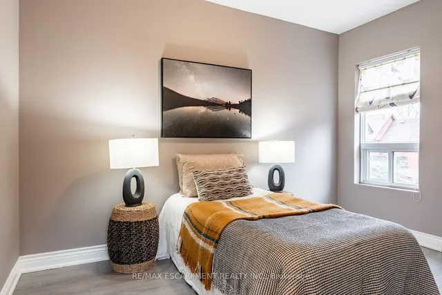 Additional image 17 of 57 Century St