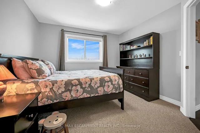 Additional image 26 of 31 Showcase Dr