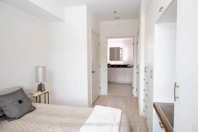 Additional image 19 of 223 St. Clair Ave Unit 0207