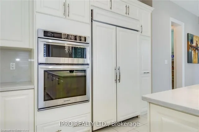 Additional image 17 of 20 Falkland Rd