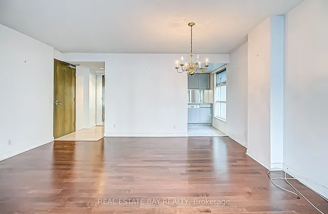 Additional image 4 of 50 Lombard St Unit 1005