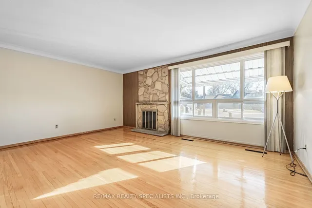 Additional image 7 of 8 Rollins Pl