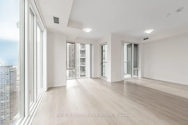 Additional image 6 of 28 Widmer St Unit 3929