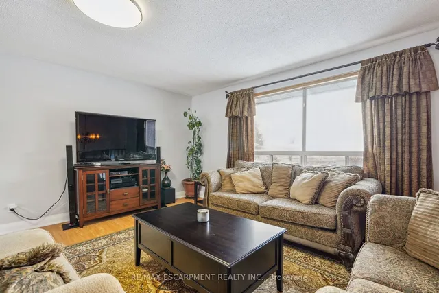 Additional image 8 of 515 Brock Rd