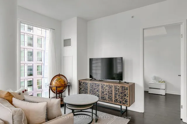 Additional image 9 of 125 Blue Jays Way St Unit 4608