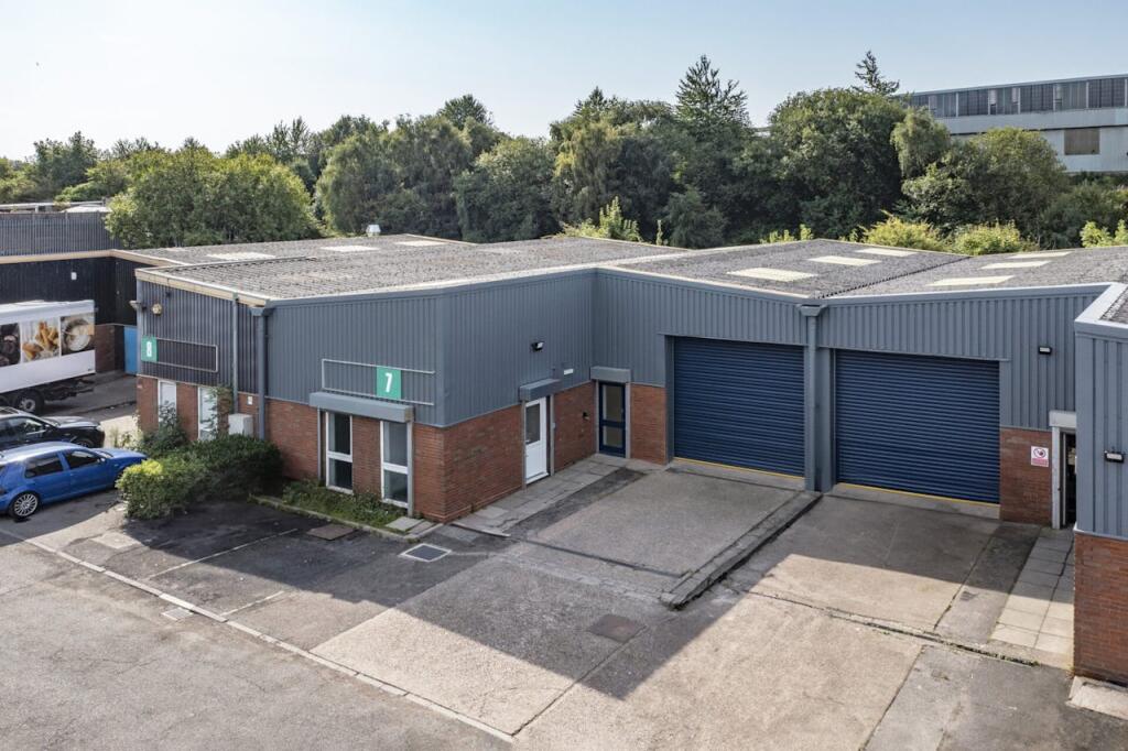 Additional image 5 of Unit 31, Bordesley Trading Estate, Bordesley Green Road, Birmingham, B8 1BZ