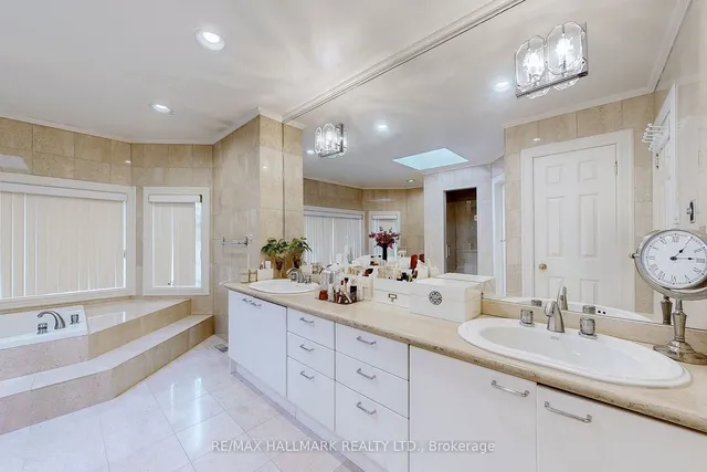 Additional image 28 of 11 Vernham Ave