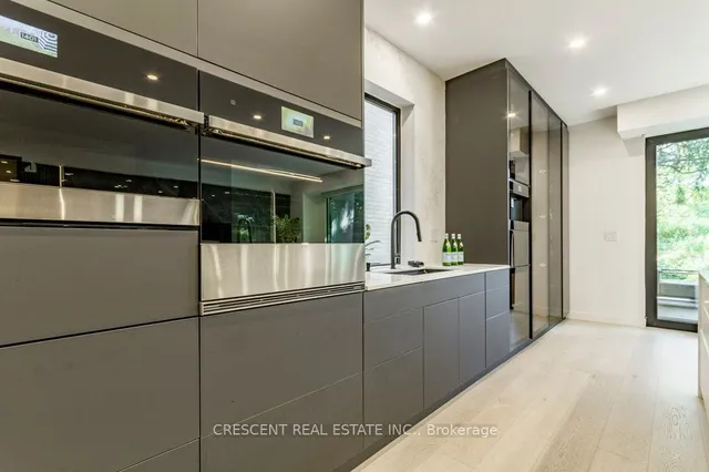 Additional image 9 of 284 Ellis Ave