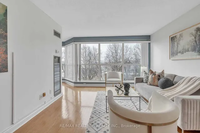 Additional image 10 of 2267 Lake Shore Blvd Unit 411