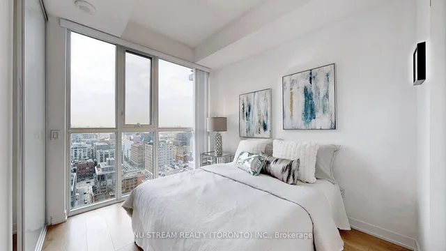 Additional image 14 of 87 Peter St Unit 2302