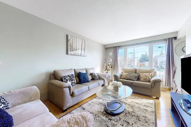 Additional image 14 of 78 Primula Cres