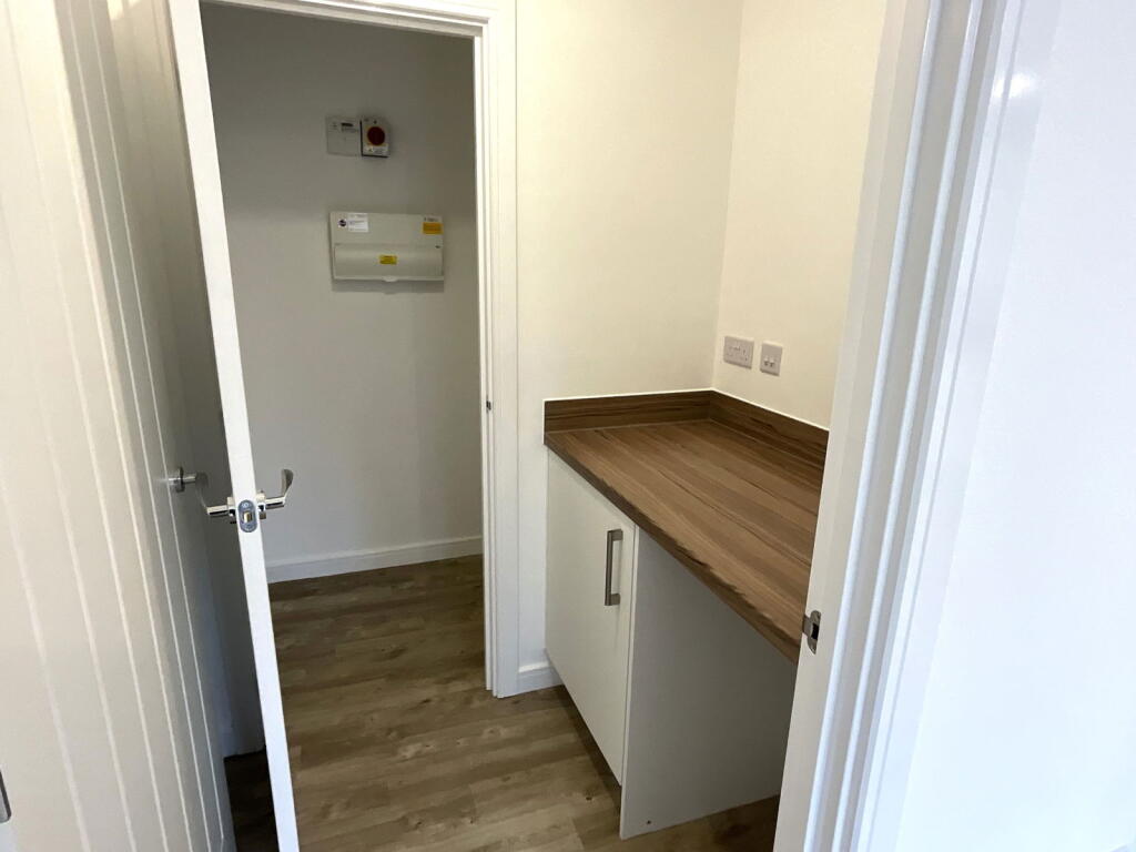 Additional image 6 of HUNNINGTON, Bromsgrove Road