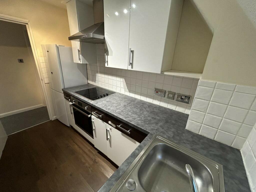 Additional image 9 of Winster Avenue, B93