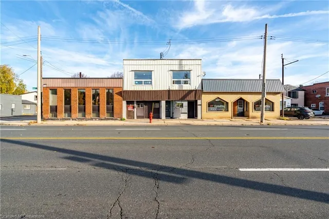 Additional image 2 of 1221-1223 Main St