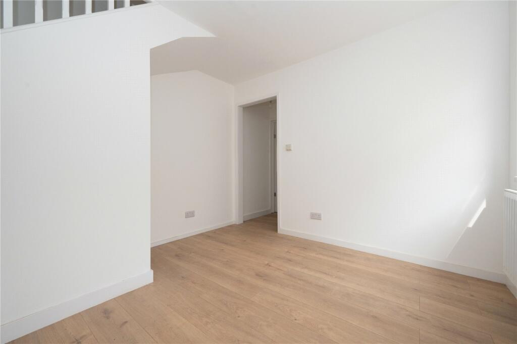 Additional image 5 of Sandfield Road, St. Albans, Hertfordshire