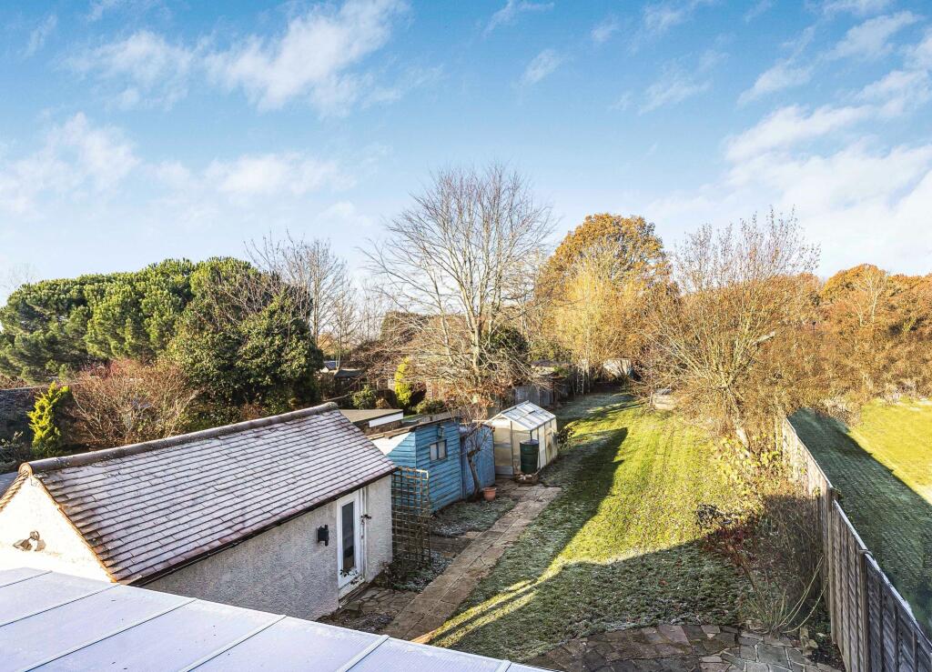 Additional image 16 of Dixons Hill Close, Welham Green, AL9