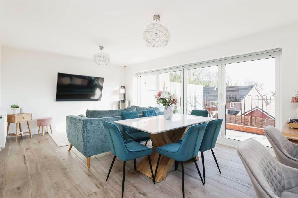 Additional image 21 of Farmhouse Close, Cradley Heath