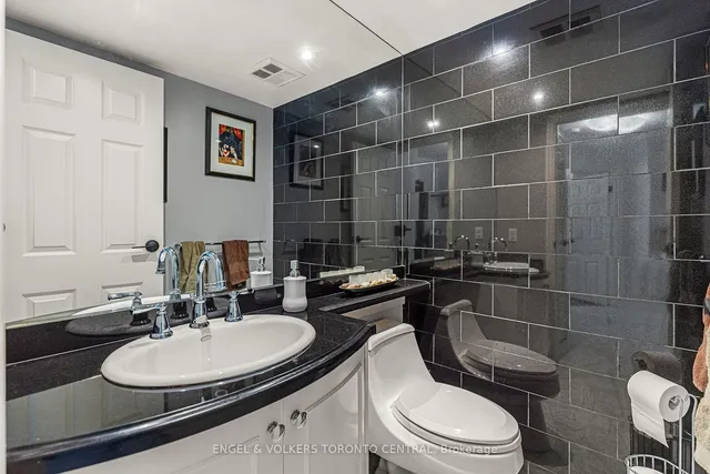 Additional image 19 of 25 The Esplanade Unit 2904