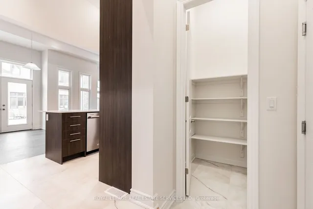 Additional image 11 of 1359 Peony Path