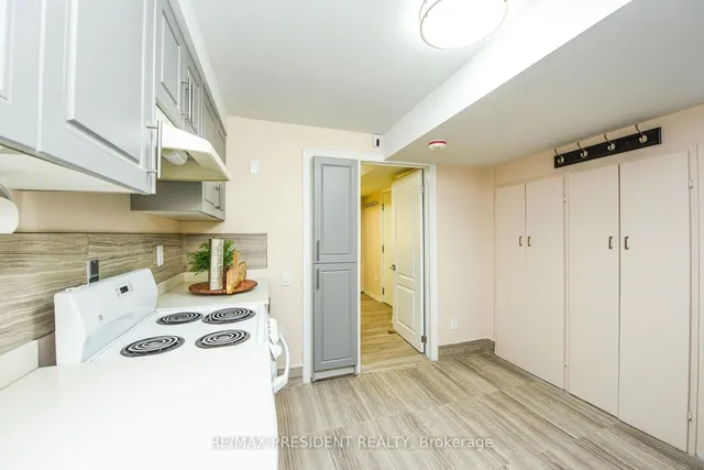 Additional image 10 of 23 Myrtle Ave