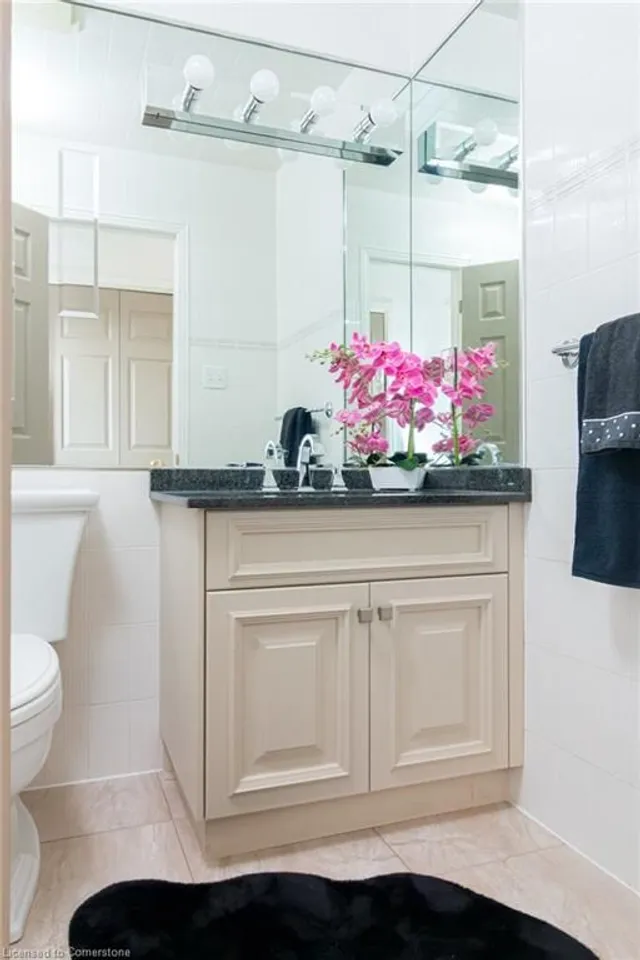 Additional image 17 of 12 Larkspur Cres