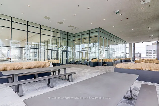 Additional image 39 of 488 University Ave Unit 2012