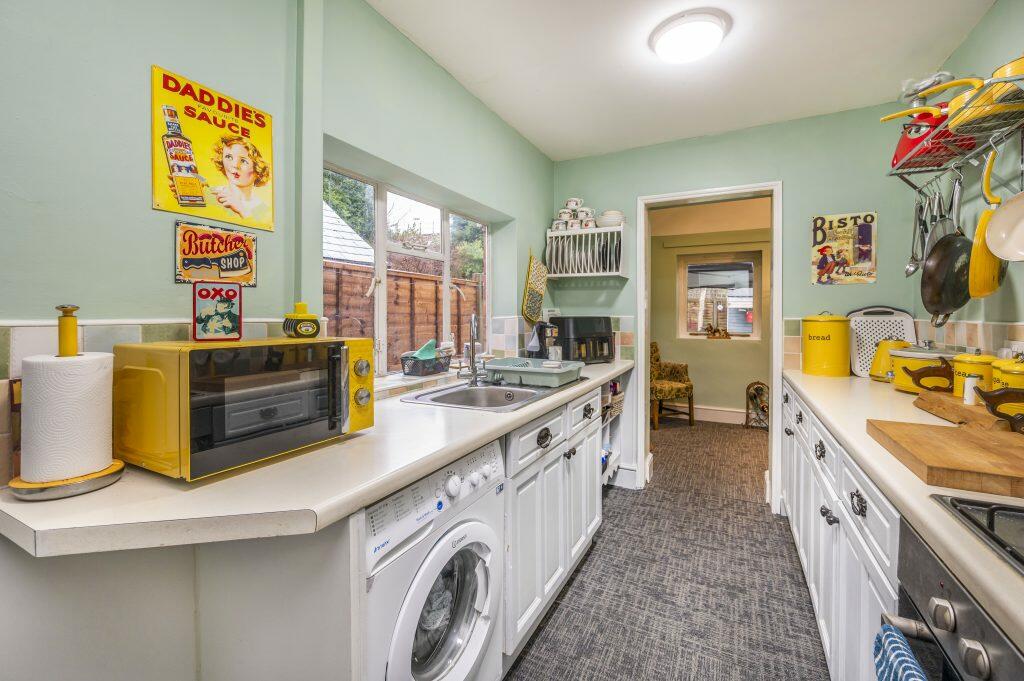 Additional image 8 of Birmingham Road, Redditch, B97 6EH