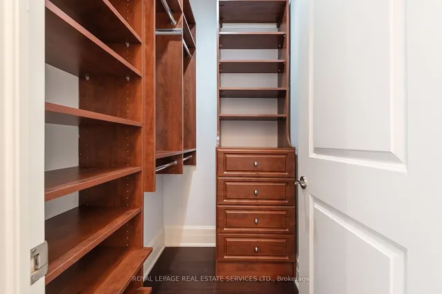 Additional image 25 of 2855 Bloor St Unit 713