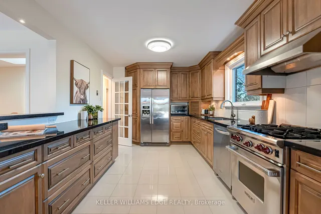 Additional image 17 of 15 Laurendale Ave