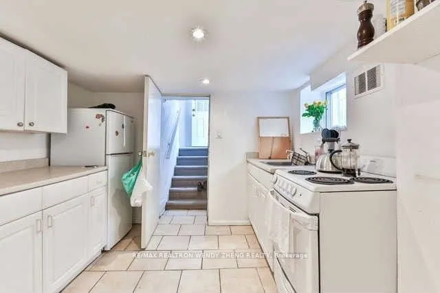 Additional image 12 of 1145 Davenport Rd