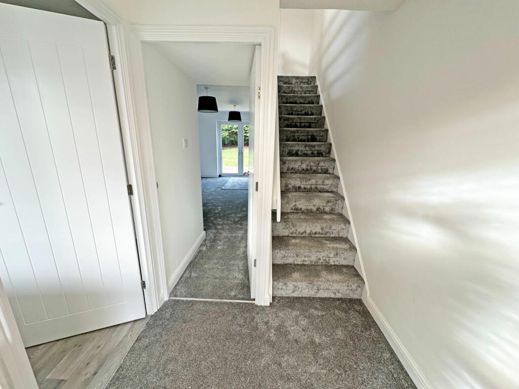 Additional image 4 of Kendal Grove, Solihull, B92 0PS