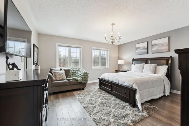 Additional image 17 of 307 Yates Dr