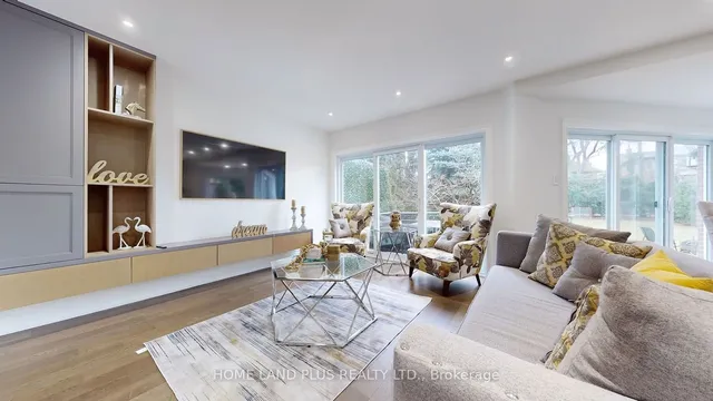 Additional image 8 of 85 Rochester Ave