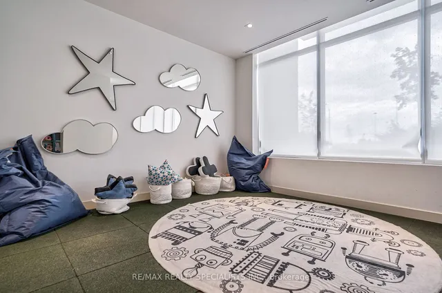 Additional image 32 of 10 DEERLICK Crt Unit 907