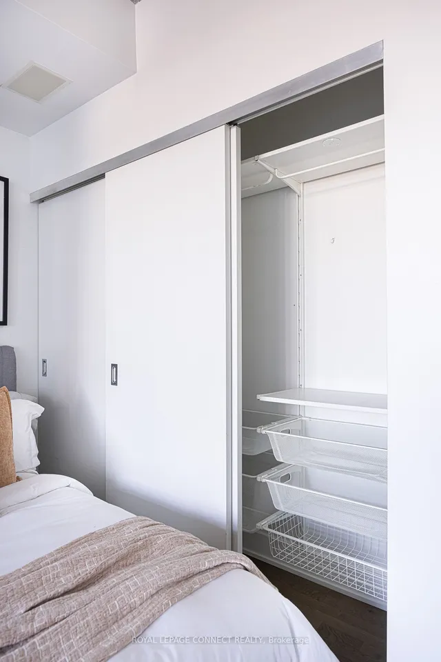 Additional image 22 of 630 Queen St Unit 404