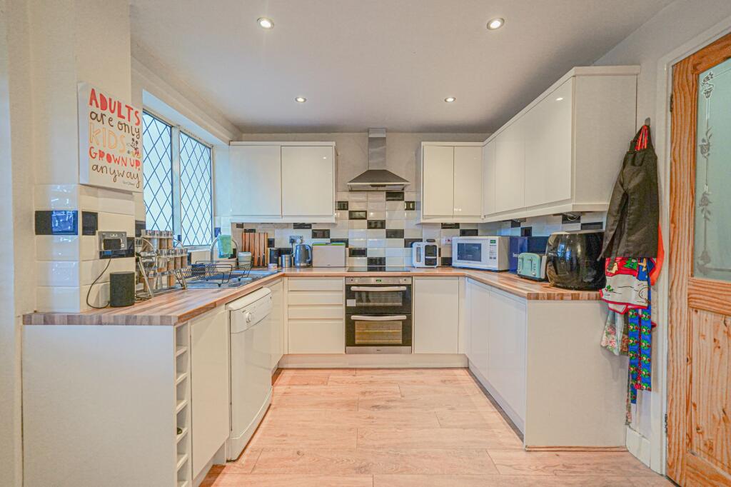 Additional image 2 of Woodloes Road, Shirley, B90