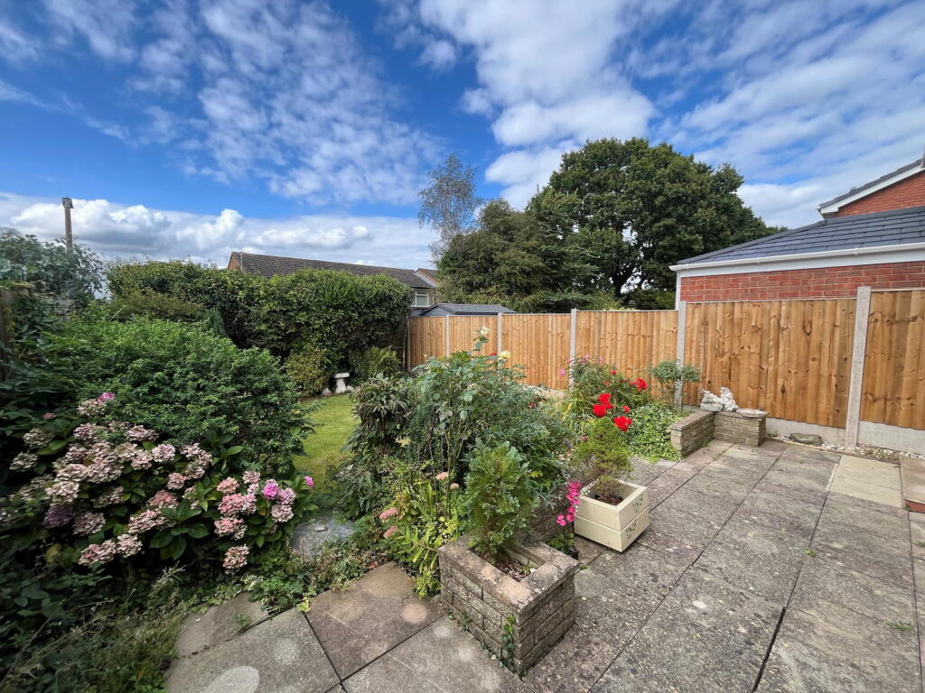 Additional image 20 of Michaelwood Close, Redditch