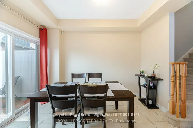 Additional image 18 of 2220 Queensway Dr Unit 2