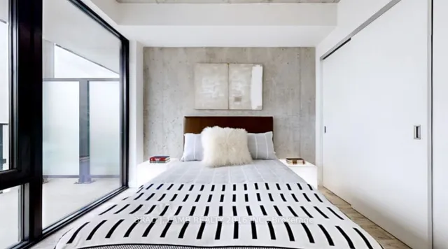 Additional image 15 of 55 Ontario St Unit 1410