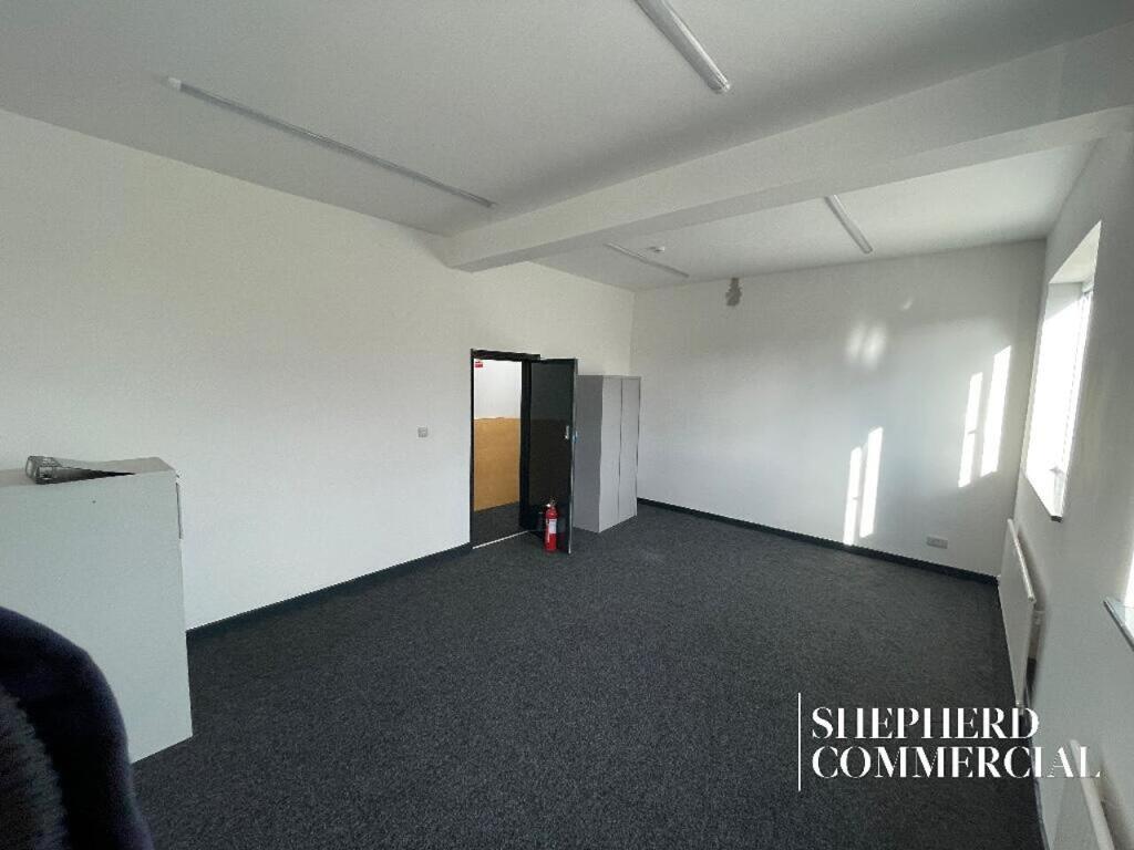 Additional image 4 of 1325A Stratford Road, Hall Green, Birmingham, B28 9HH