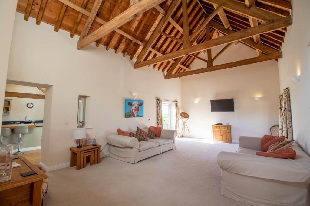 Additional image 12 of Sutton Montis