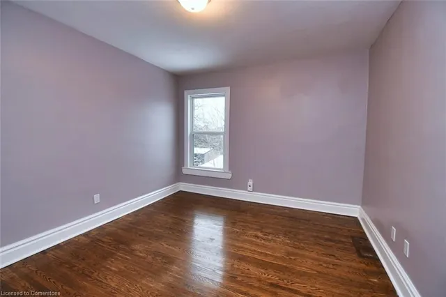 Additional image 24 of 324 Aberdeen Ave