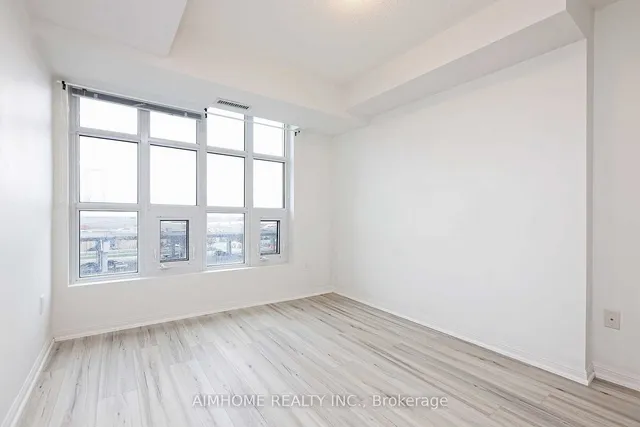 Additional image 10 of 65 East Liberty St Unit 603