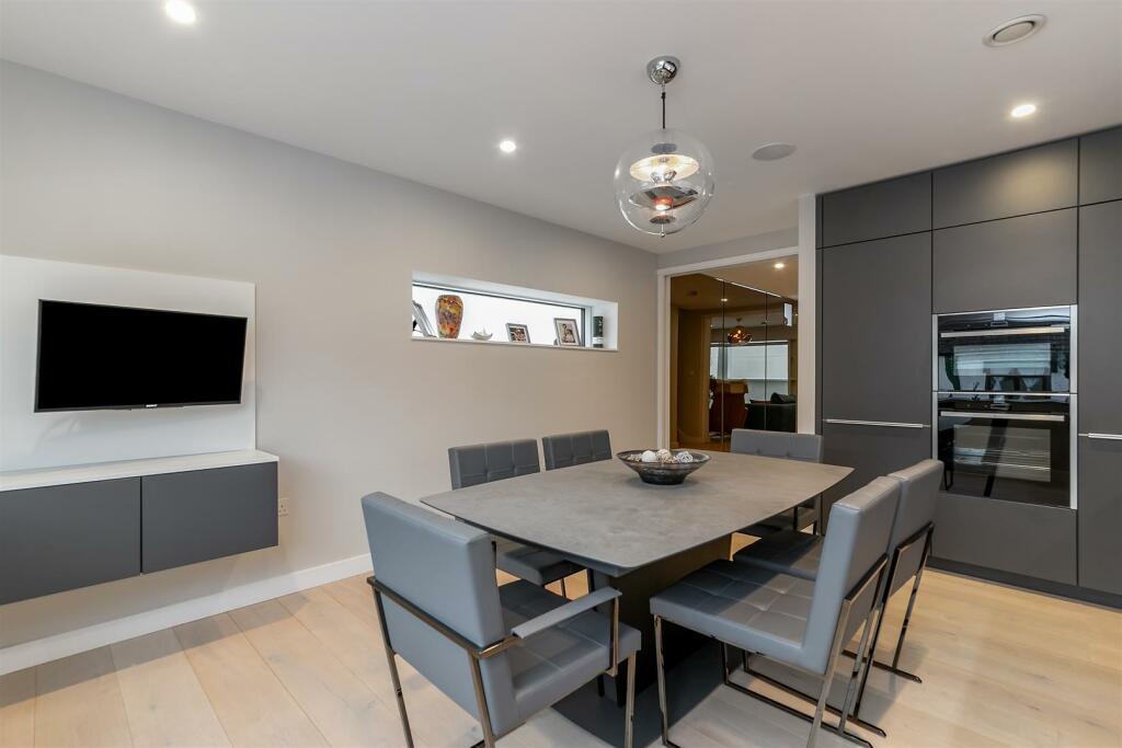 Additional image 21 of London Road, St. Albans