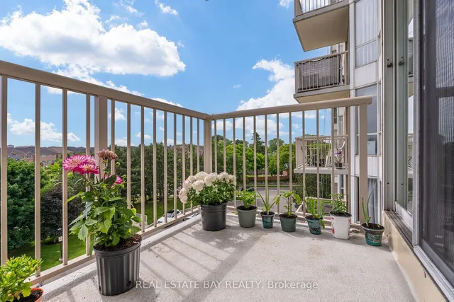 Additional image 23 of 3077 Weston Rd Unit 612