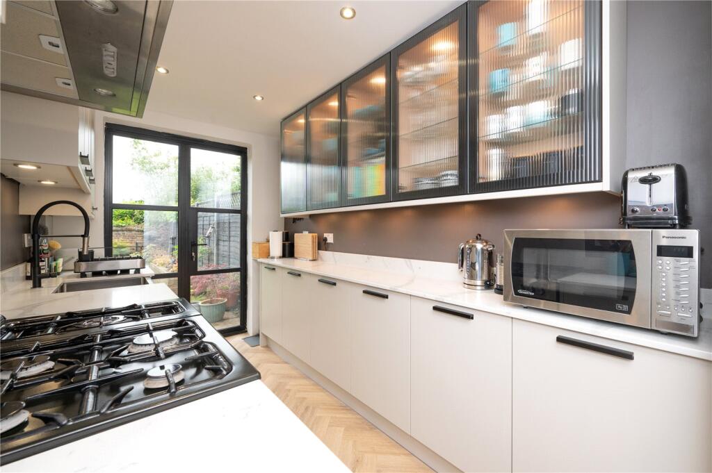 Additional image 3 of Cavendish Road, St. Albans, Hertfordshire