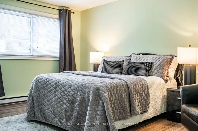 Additional image 15 of 1493 Ester Dr